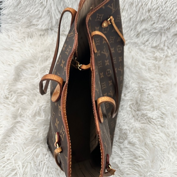 Louis Vuitton Classic Brown Monogram Tote - Picture 7 of 9